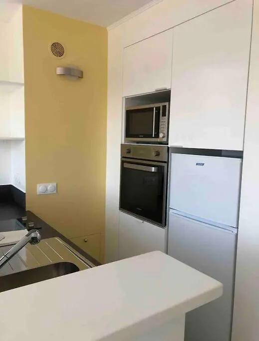 Montmartre With A View And Swimming Pool Access Appartement